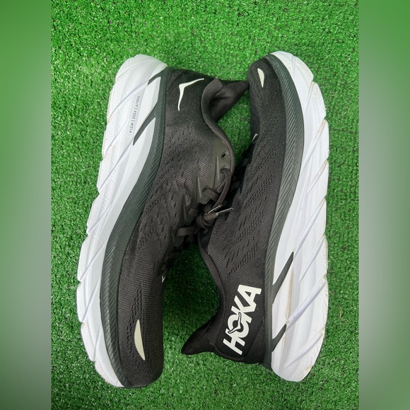 Hoka One One Womens Clifton 8 1119394 BWHT Black Running Shoes Sneakers Sz 12B - Picture 13 of 16